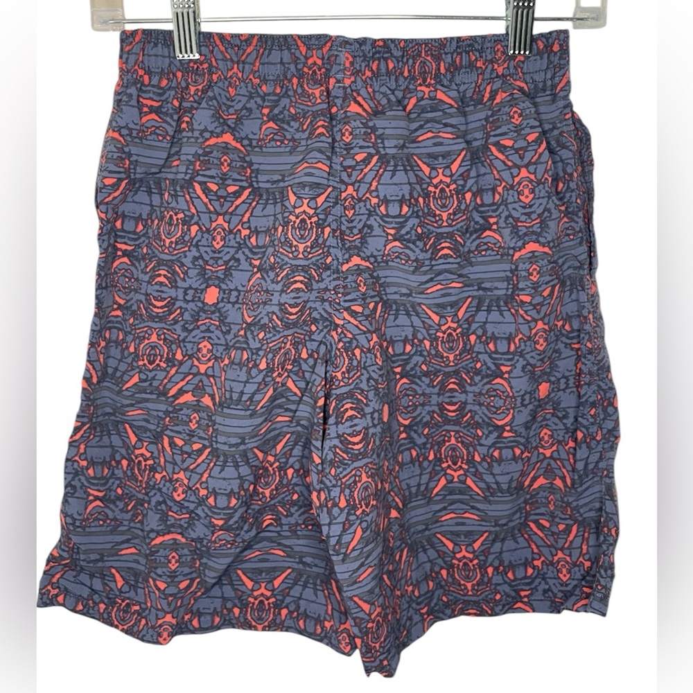 Patagonia 2 pocket, mesh lined, swim suit-Boys XL - Picture 2 of 5